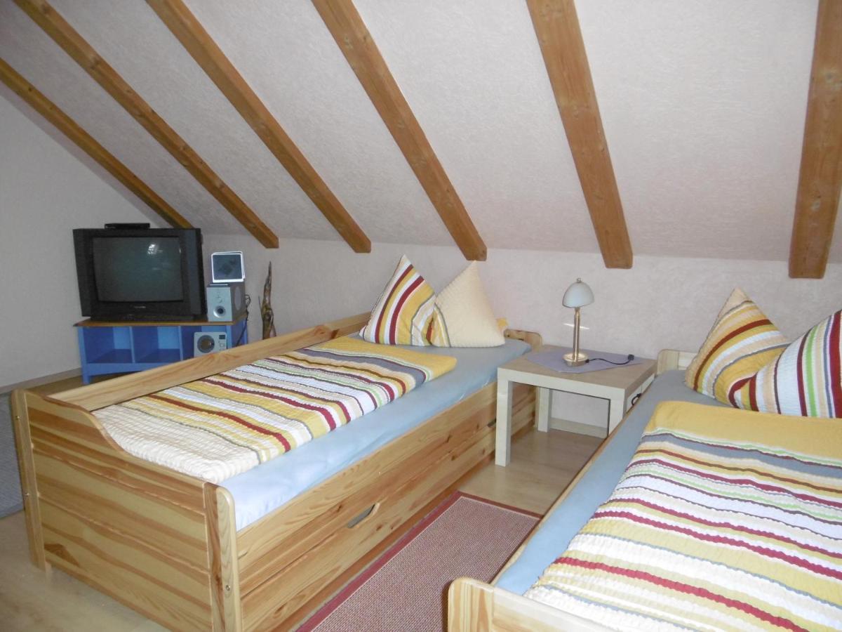 Ferienwohnungen Moritz Riechheim Экстерьер фото